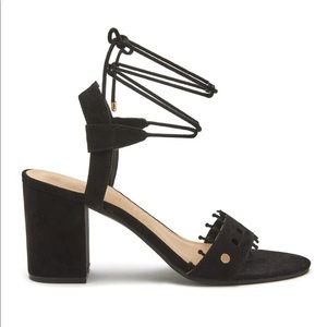 Melrose Black Heeled Sandal - coconuts by Matisse — new in box